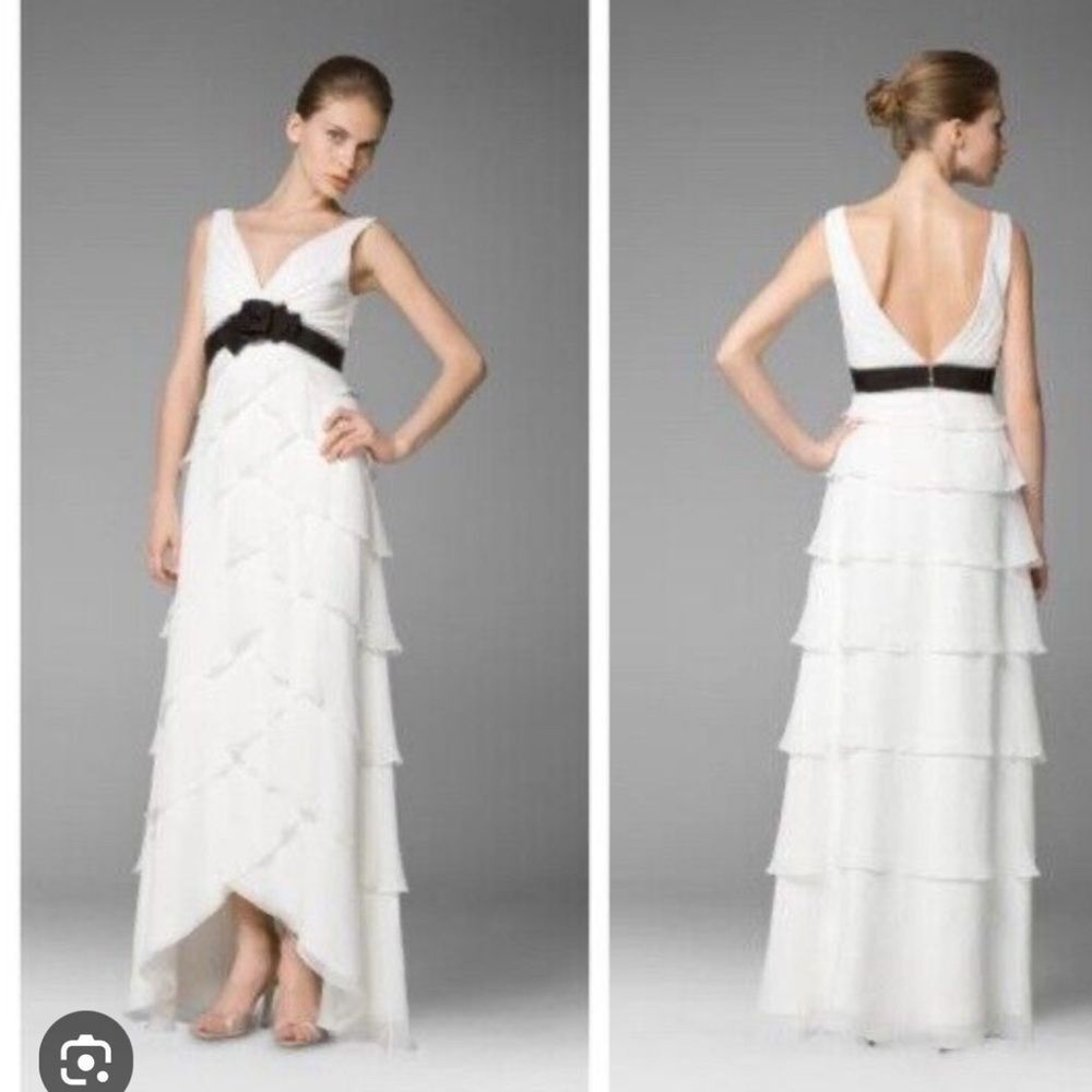 BCBG Maxazria NWT ivory gown, absolutely stunning